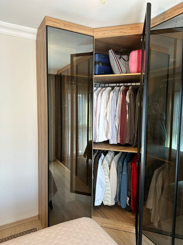 Cam Kapaklı Gardırop Modelleri Proje 7-9