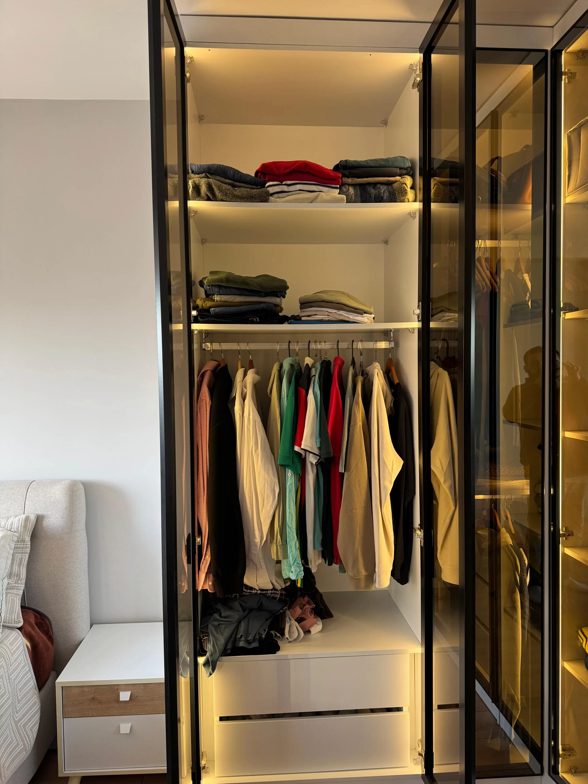 Reflekte Bronz Cam Kapaklı Dolap Modelleri Proje 26 10 Reflekte Bronz Cam Kapaklı Dolap