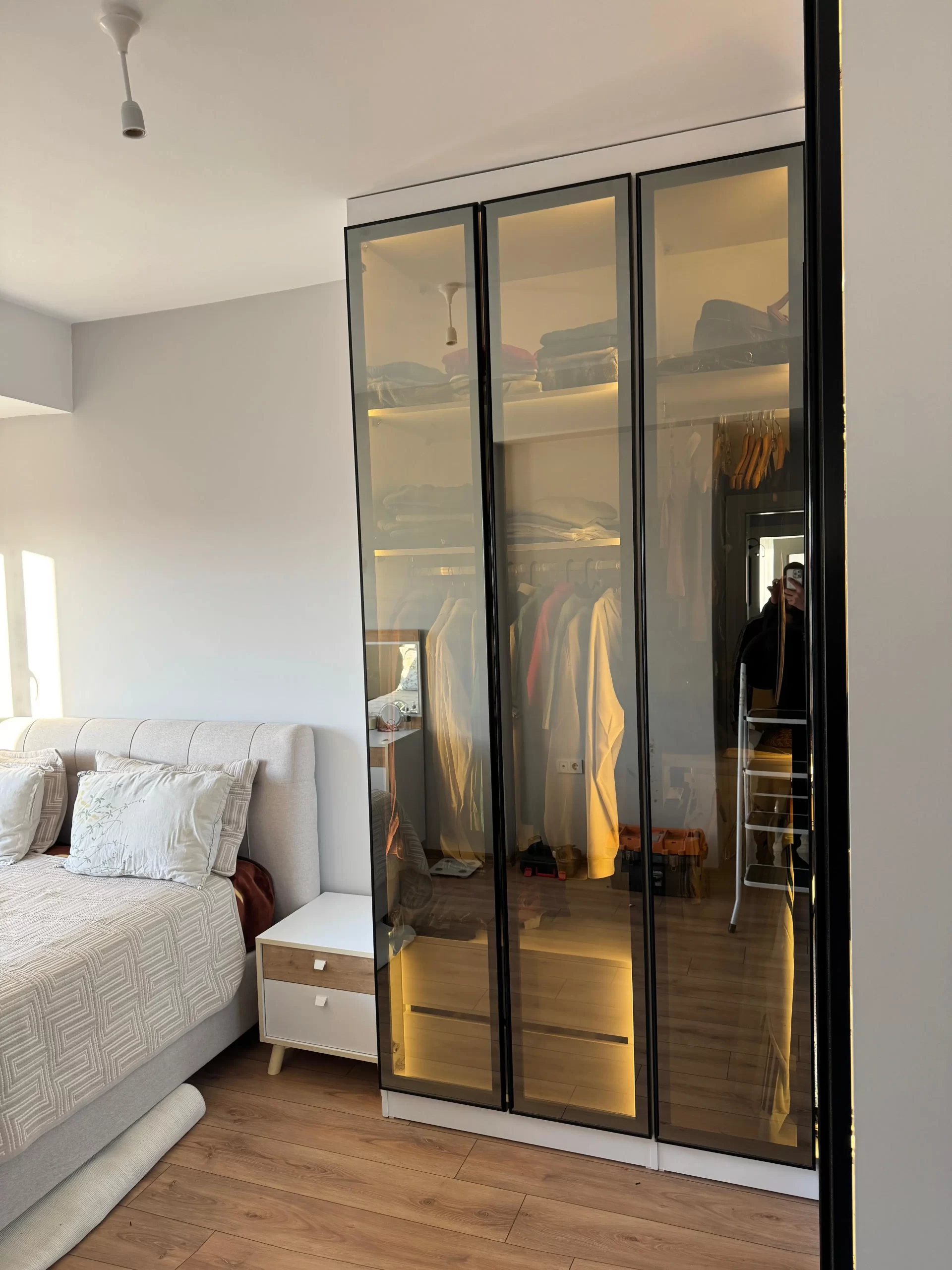 Reflekte Bronz Cam Kapaklı Dolap Modelleri Proje 26 12 Reflekte Bronz Cam Kapaklı Dolap